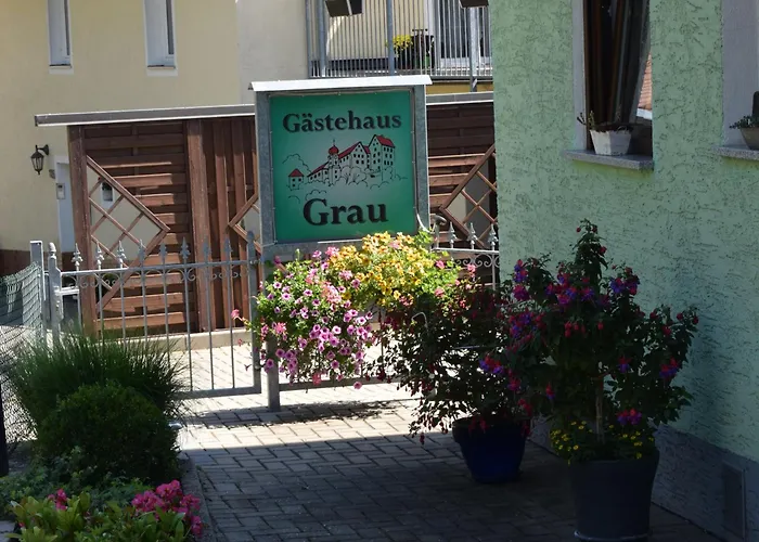 Grau