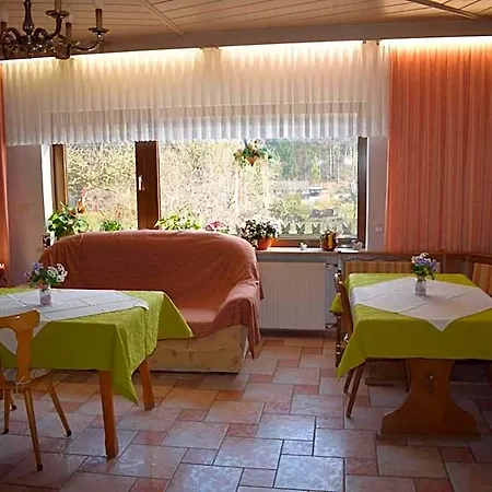 Gaestehaus Grau *