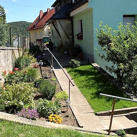 Gaestehaus Grau Hotel Egloffstein